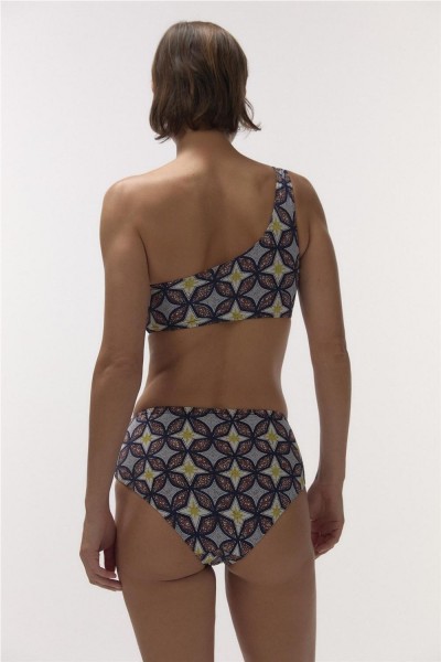 BRAGA BIKINI LOVE STORIES...