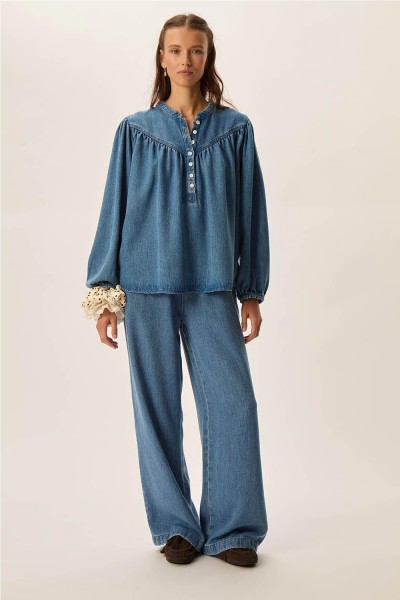 PANTALON DES PETITS HAUTS...