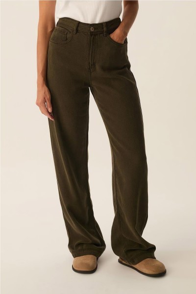 PANTALON DES PETITS HAUTS... 2
