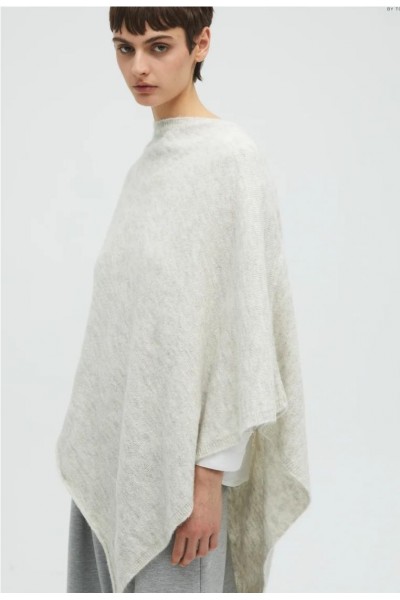 PONCHO COMELLE BY TOTON...