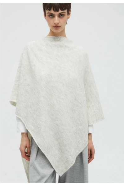 PONCHO COMELLE BY TOTON... 2