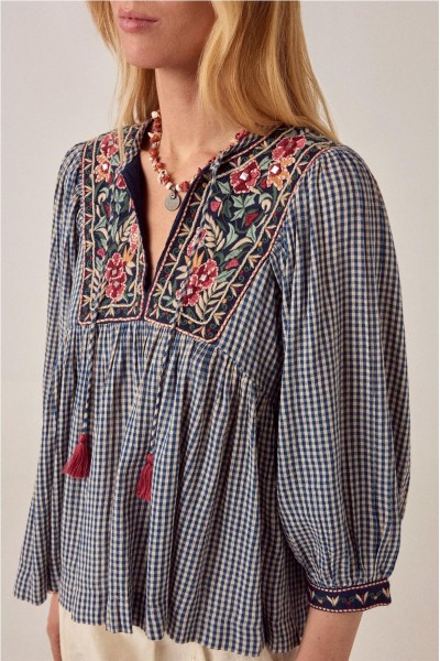 BLUSA MAISON HOTEL APRIL 2