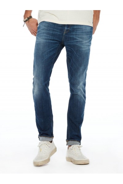 VAQUERO SCOTCH AND SODA