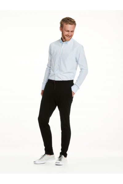 LONGSLEEVE SHIRT IN STRUCTURED