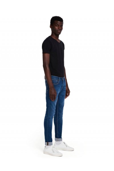 VAQUERO SCOTCH AND SODA
