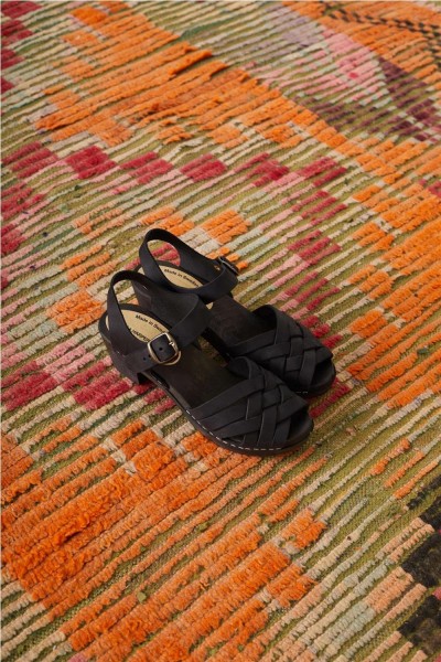 SANDALIA LEON AND HARPER... 2